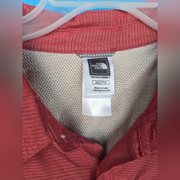 The North Face Men's Red Modal Blend Short Sleeve Button Down Shirt Sz XXL - Picture 2 of 8